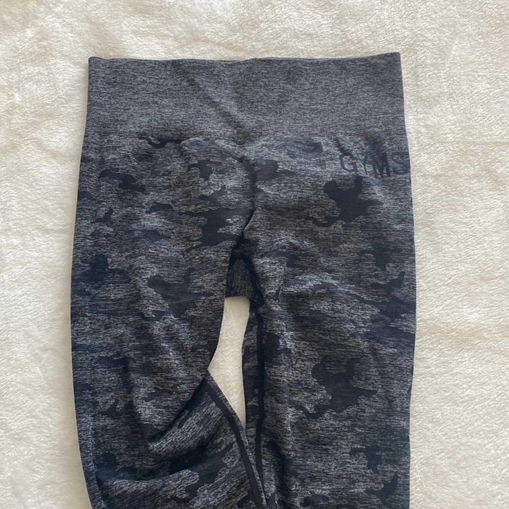 Gymshark leggings camo